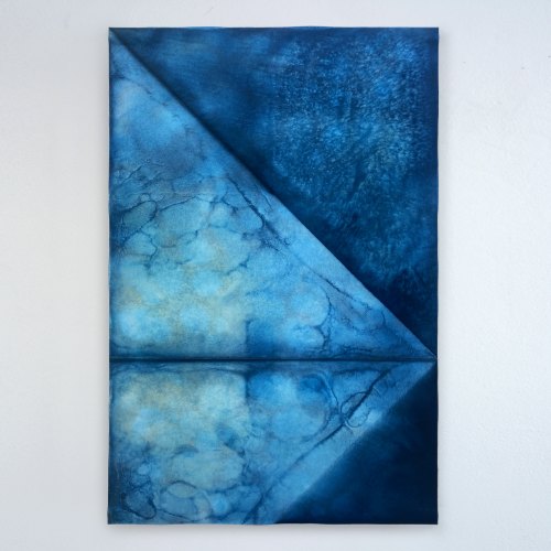 Blue Moon IV │ 46 x 31 cm │ 2023
