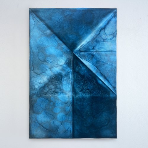 Blue Moon I │ 46 x 31 cm │ 2023